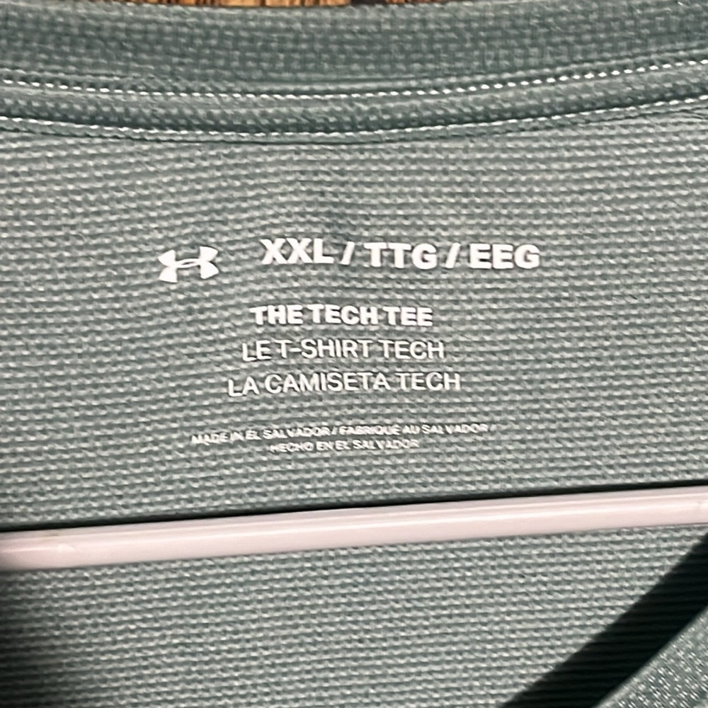 Under Armour Tech Tee Green Athletic T Shirt XXL - Picture 3 of 3